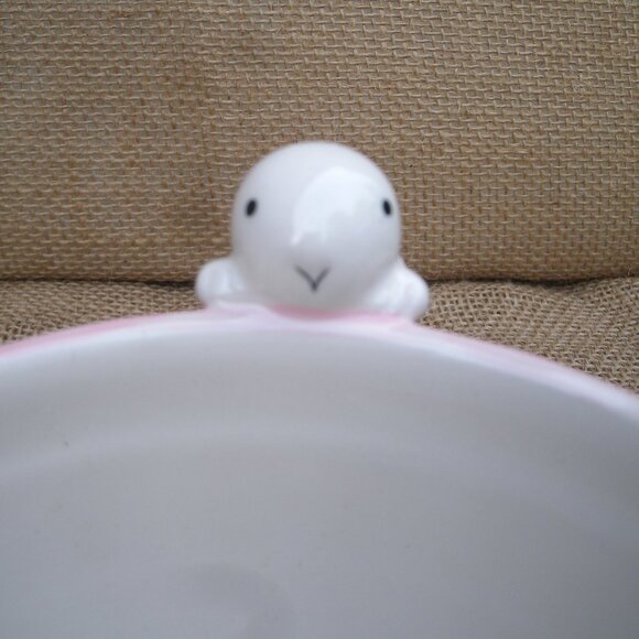 Vintage Hallmark Bunny Rabbit Ceramic Treat Bowl Dish - Picture 12 of 16